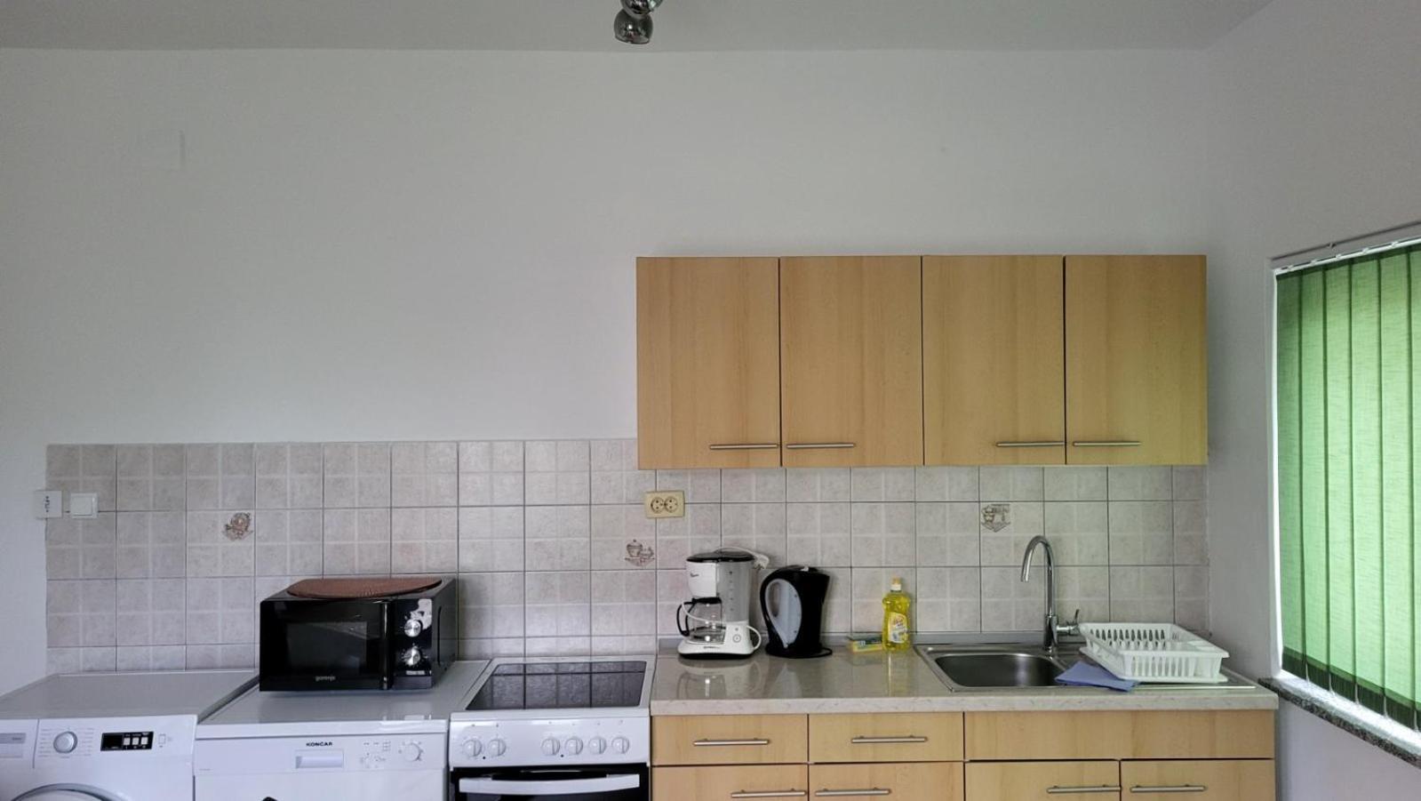 Apartman Padova Banjol Exterior photo